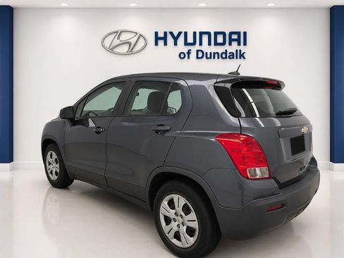 Used 2016 Chevrolet Trax LS FWD image 4