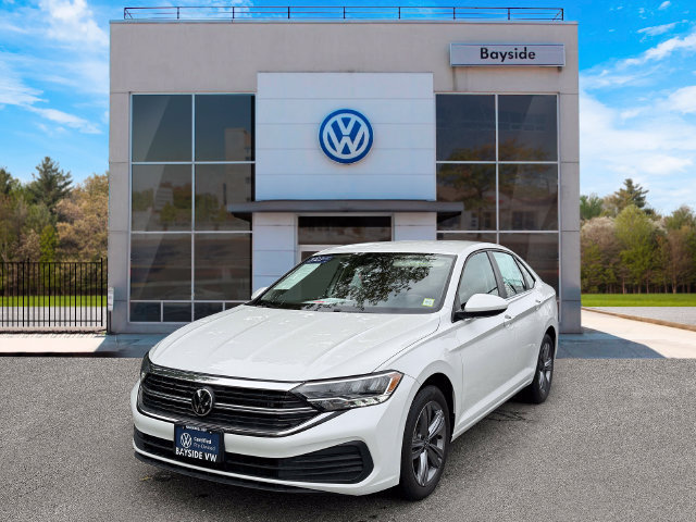 Certified 2023 Volkswagen Jetta SE FWD image 4