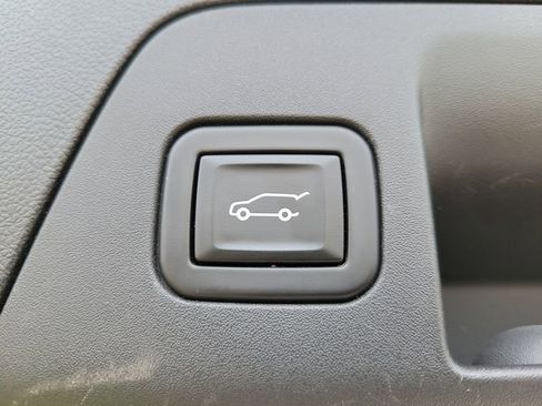 Used 2023 Buick Envision Preferred w/ Sport Touring Package AWD/4WD image 10