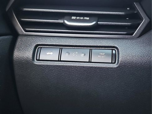 Used 2025 Nissan Altima 2.5 S image 15