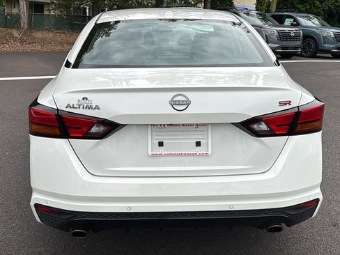 Certified 2024 Nissan Altima 2.5 SR FWD image 23