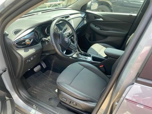 Used 2023 Buick Encore GX Select w/ Sport Touring Package FWD image 5