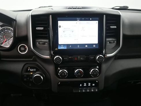 Used 2025 RAM 1500 Big Horn AWD/4WD image 10