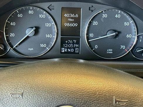 Used 2006 Mercedes-Benz C 350 Sedan image 12