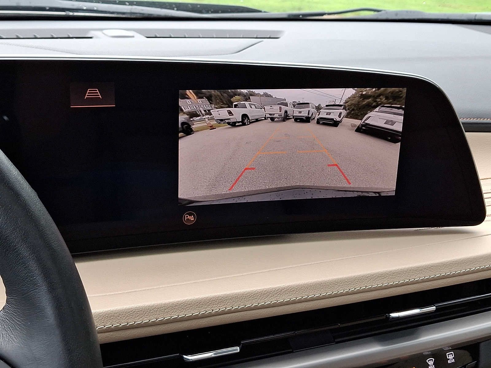 Certified 2024 Cadillac XT4 Premium Luxury AWD/4WD image 31