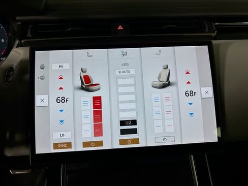 New 2026 Land Rover Range Rover Velar Dynamic SE image 17