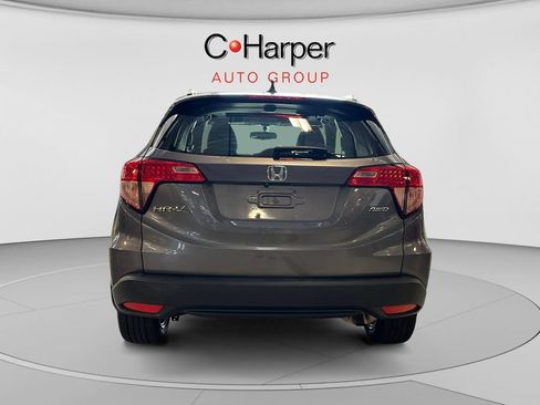 Used 2017 Honda HR-V EX-L image 4