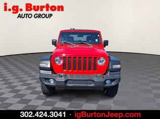 Used 2022 Jeep Wrangler Sport AWD/4WD video 2