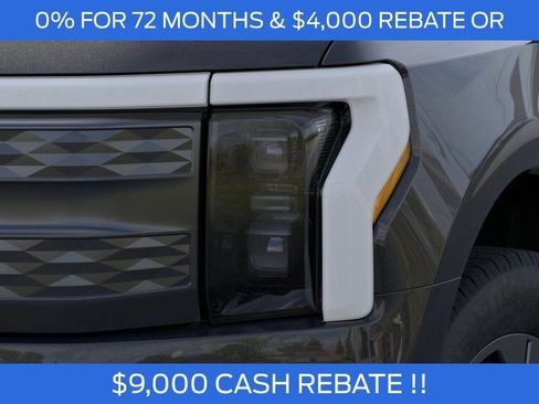 New 2025 Ford F150 Lightning Lariat image 18