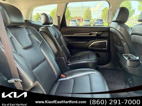 Certified 2024 Kia Telluride S w/ S Sunroof Package AWD/4WD image 13