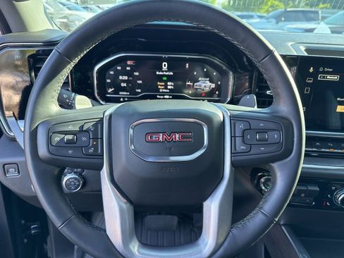 Used 2025 GMC Sierra 1500 SLT w/ SLT Premium Plus Package image 15