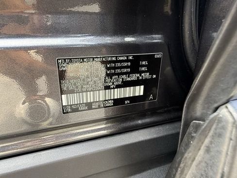 Used 2023 Toyota RAV4 XLE Premium FWD image 37