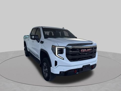 Used 2024 GMC Sierra 1500 AT4 w/ AT4 Premium Package AWD/4WD image 14