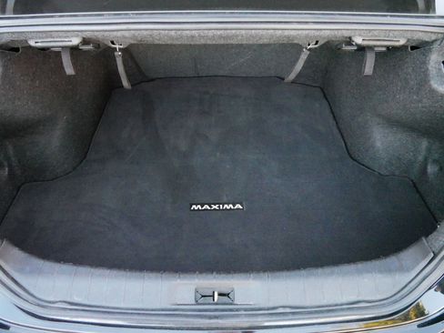 Used 2023 Nissan Maxima SV w/ Floor Mat Group image 18