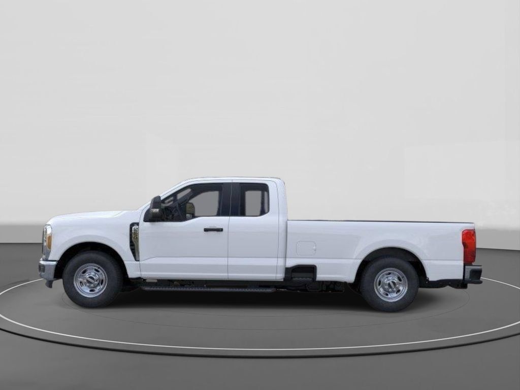 New 2026 Ford F250 XL w/ XL Chrome Package RWD image 3