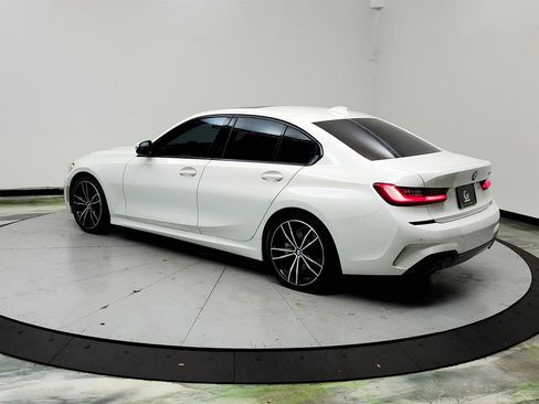 Used 2020 BMW 330i Sedan w/ M Sport Package RWD image 7