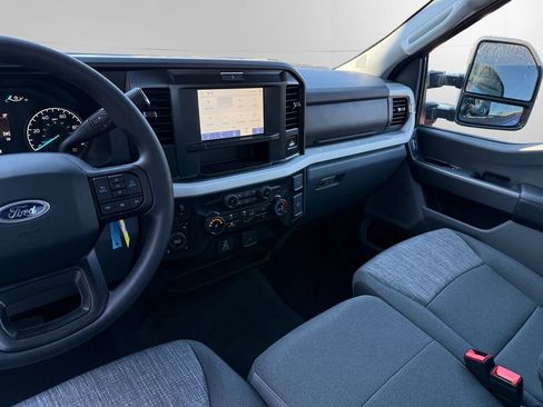 New 2026 Ford F350 XLT w/ 360-Degree Camera Package AWD/4WD image 10