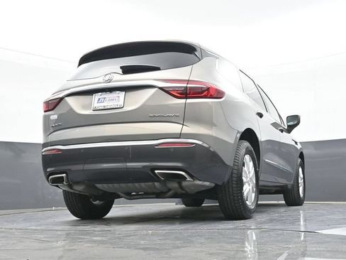 Used 2018 Buick Enclave Essence w/ Trailering Package FWD image 46