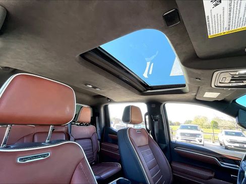 Certified 2025 GMC Sierra 1500 Denali Ultimate image 12