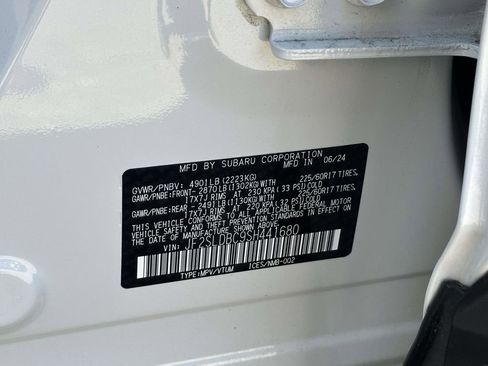 Certified 2025 Subaru Forester Premium AWD/4WD image 13