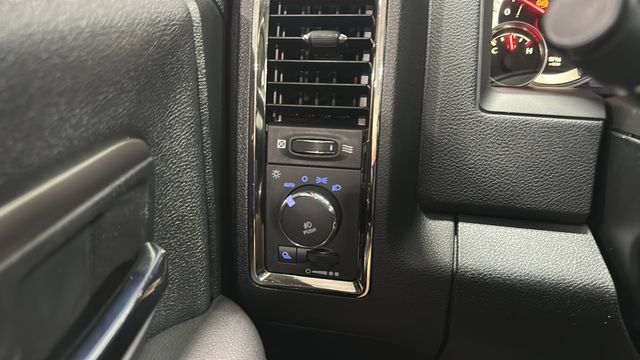 Used 2018 RAM 1500 Sport w/ Comfort Group AWD/4WD image 11