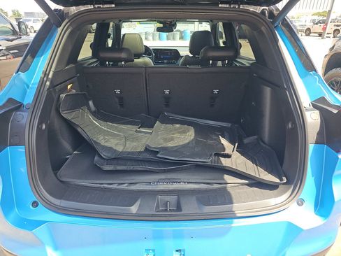 Used 2025 Chevrolet TrailBlazer RS w/ Convenience Package FWD image 14
