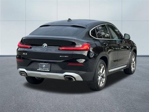 Certified 2023 BMW X4 xDrive30i w/ Premium Package image 6
