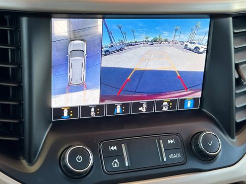 Used 2022 GMC Acadia Denali w/ Denali Ultimate Package AWD/4WD image 23