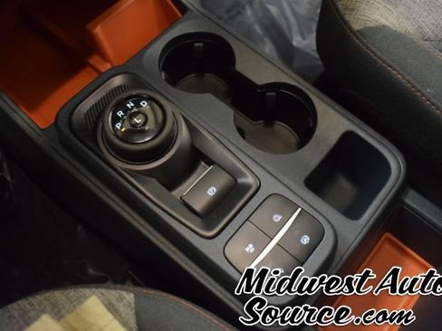 Used 2022 Ford Maverick XLT FWD image 22