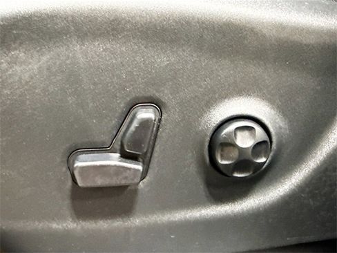 Used 2018 Jeep Cherokee Trailhawk w/ Quick Order Package 27L image 21