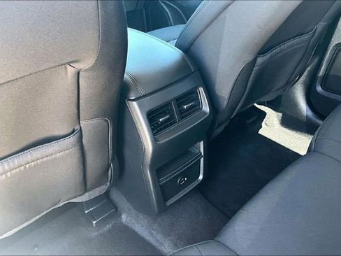 Used 2022 Ford Edge SE w/ Cargo Accessory Package AWD/4WD image 10