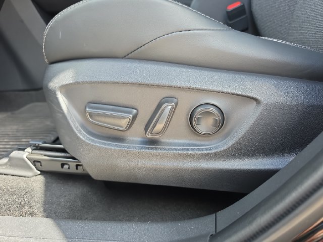 Used 2026 Toyota bZ FWD image 16