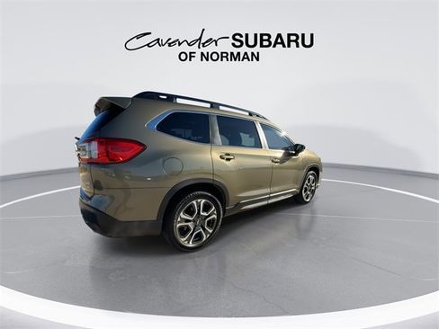 Used 2024 Subaru Ascent Limited w/ Technology Package image 8