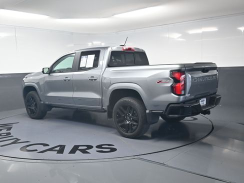 Used 2024 Chevrolet Colorado Z71 w/ Z71 Convenience Package 2 AWD/4WD image 7