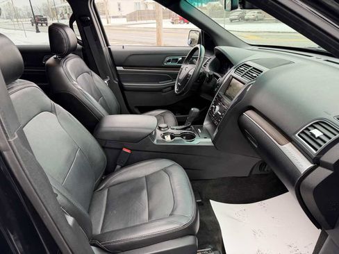 Used 2016 Ford Explorer Limited w/ Equipment Group 301A image 19