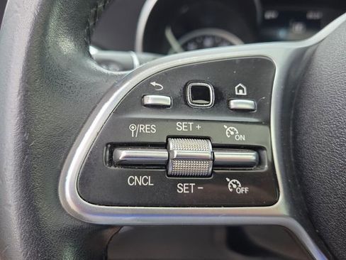 Used 2020 Mercedes-Benz C 300 Sedan image 23