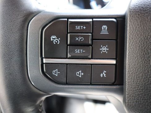 Used 2023 Ford F150 Lariat w/ Equipment Group 502A High AWD/4WD image 24