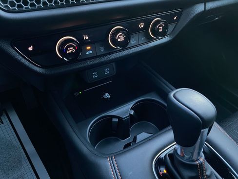 Used 2026 Honda HR-V Sport image 17