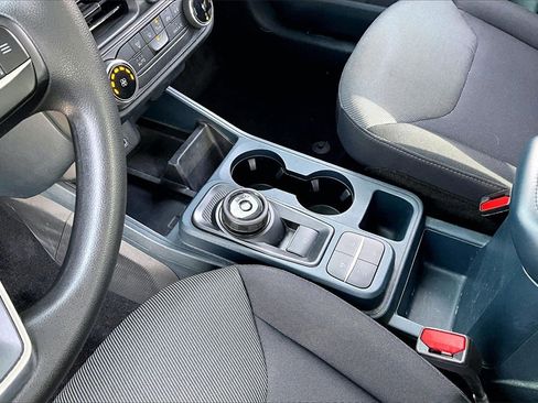 Used 2022 Ford Maverick XL image 12