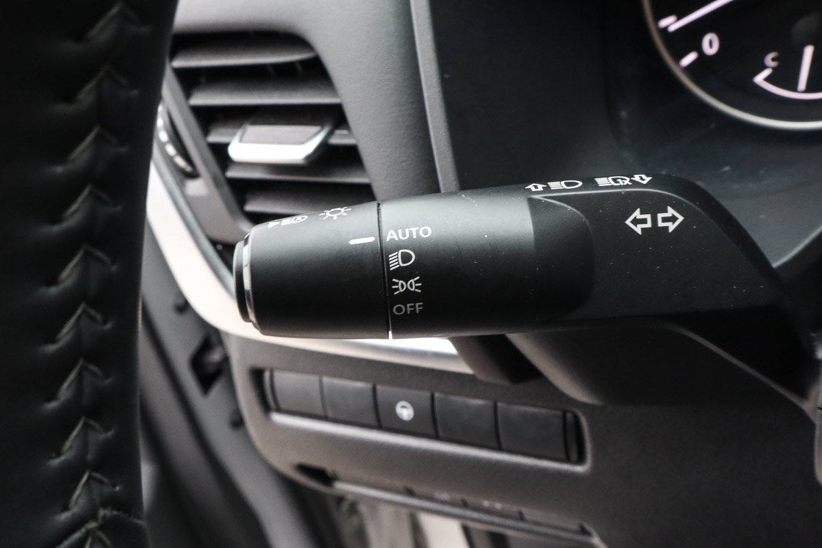 Used 2025 Nissan Rogue SV FWD image 16