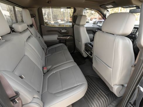 Used 2021 Chevrolet Silverado 1500 LTZ image 35