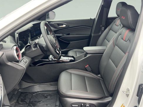 New 2026 Chevrolet Trax RS image 10