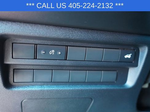 Used 2023 Mitsubishi Outlander SE AWD/4WD image 33