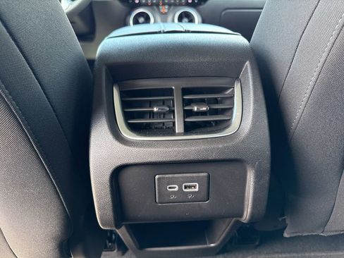 Used 2022 Chevrolet Blazer LT image 13