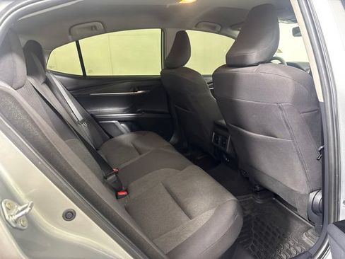 Used 2025 Toyota Camry LE w/ Convenience Package AWD/4WD image 5