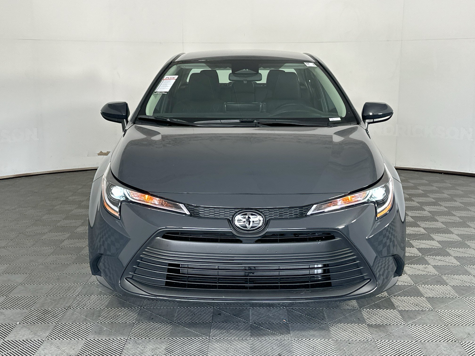 Used 2026 Toyota Corolla LE FWD image 8