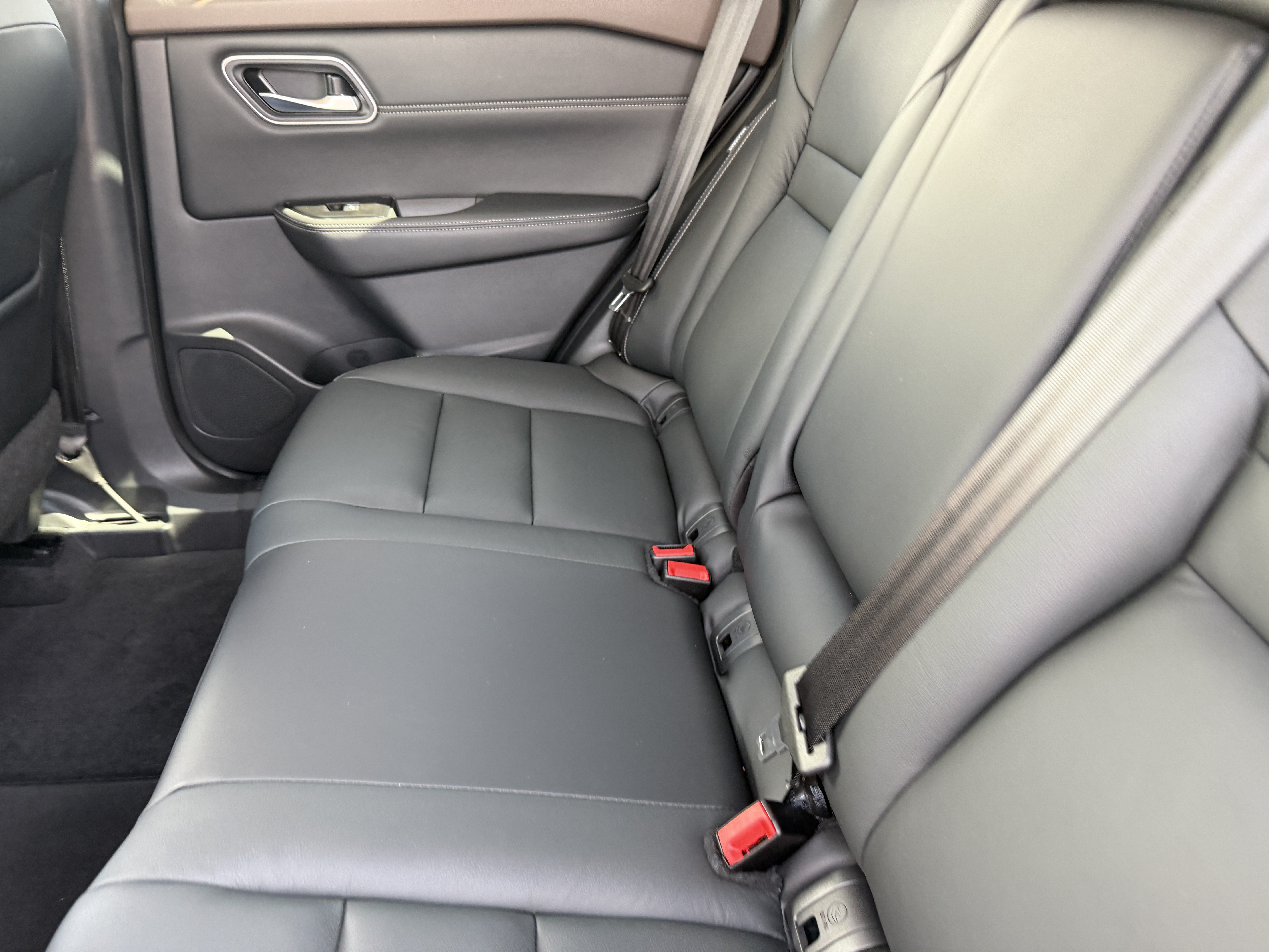 Used 2021 Nissan Rogue SL FWD image 17