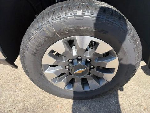 New 2026 Chevrolet Silverado 2500 LT w/ All Star Edition AWD/4WD image 10