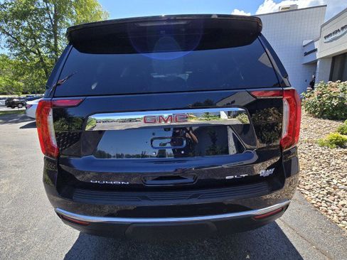 Used 2024 GMC Yukon SLT image 5