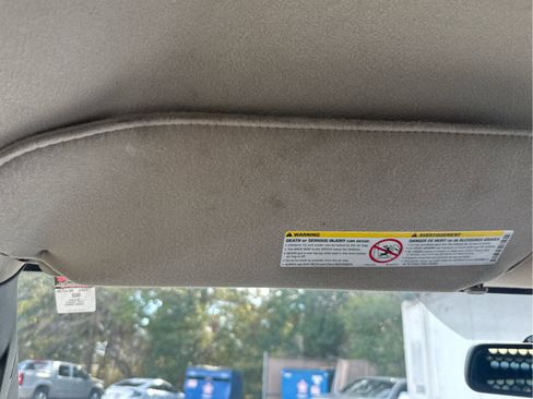 Used 2024 GMC Savana 2500 w/ Driver Convenience Package image 32